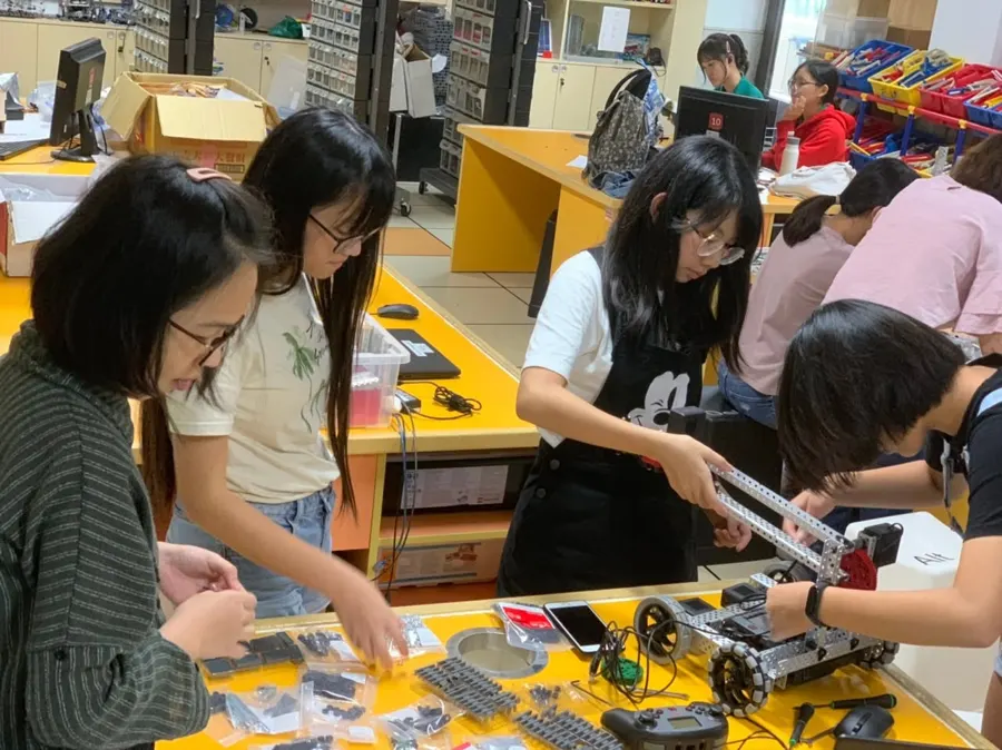 VEX EDR 營隊（台中女中）